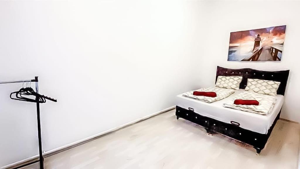 Private Room In Shared Apartment Pr4-9 Wina Bagian luar foto
